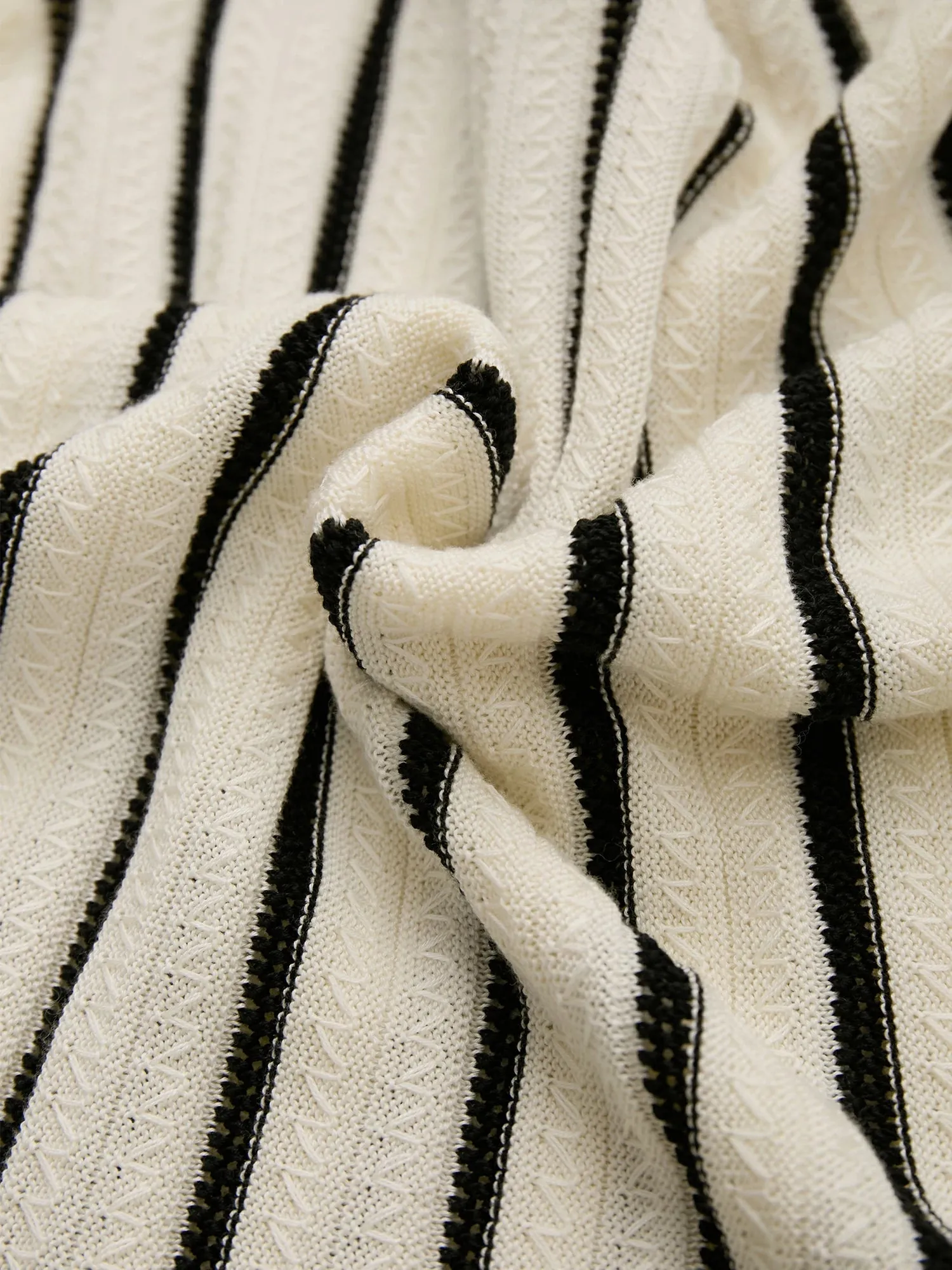 Amoretu 100% Lyocell Polo Collar Striped Sweater