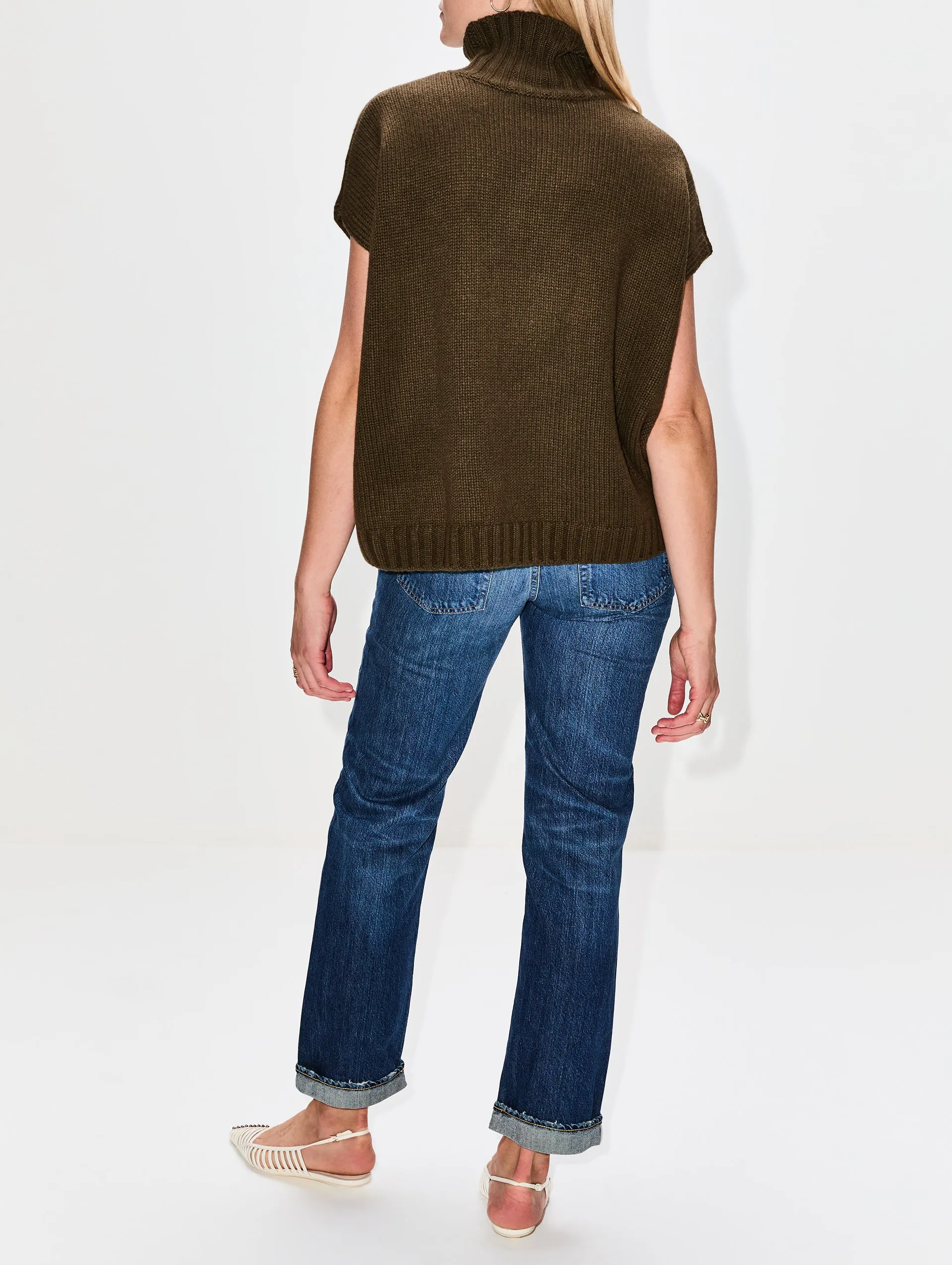 Turtleneck Gilet